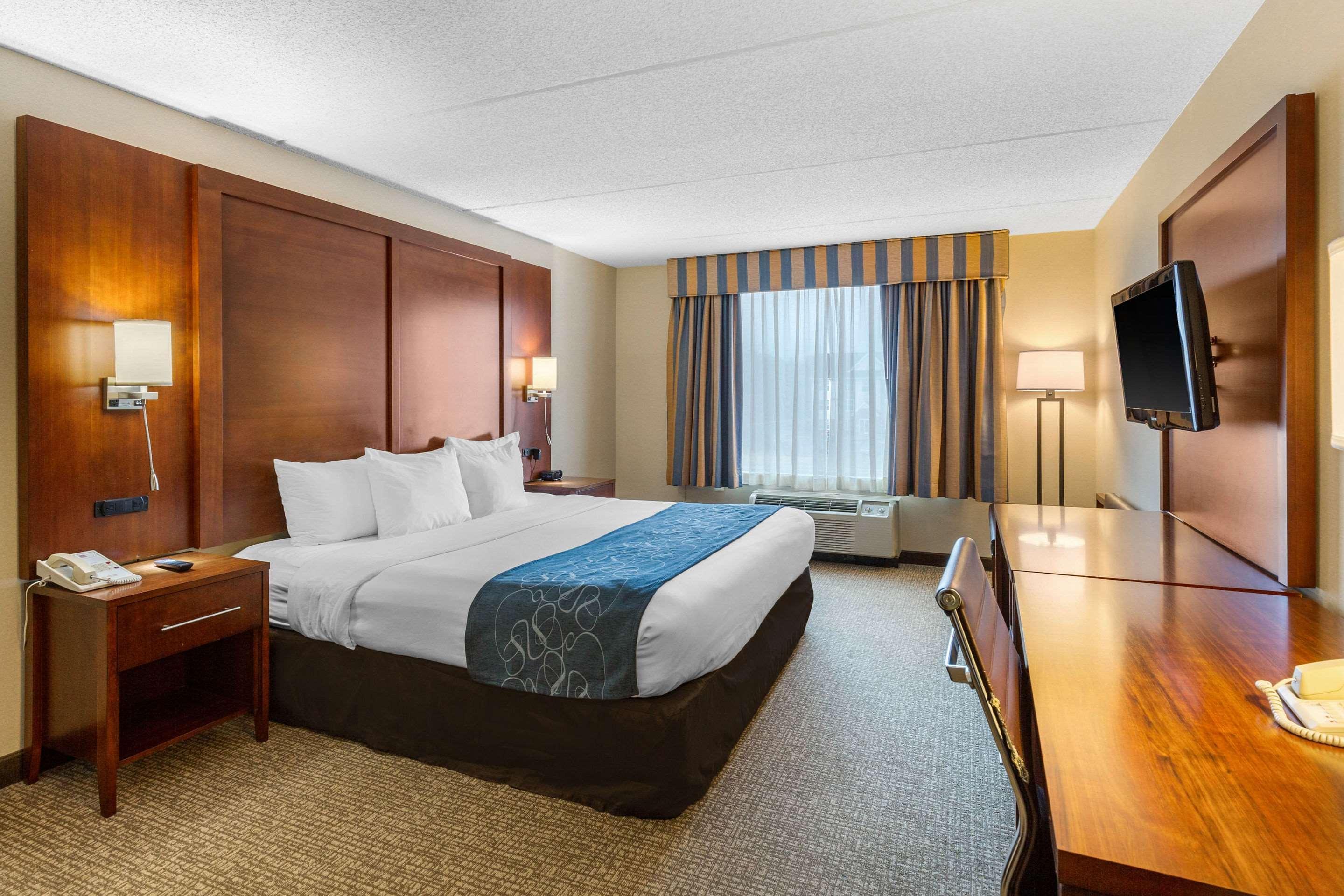 Comfort Suites Manassas Battlefield Park Exterior photo