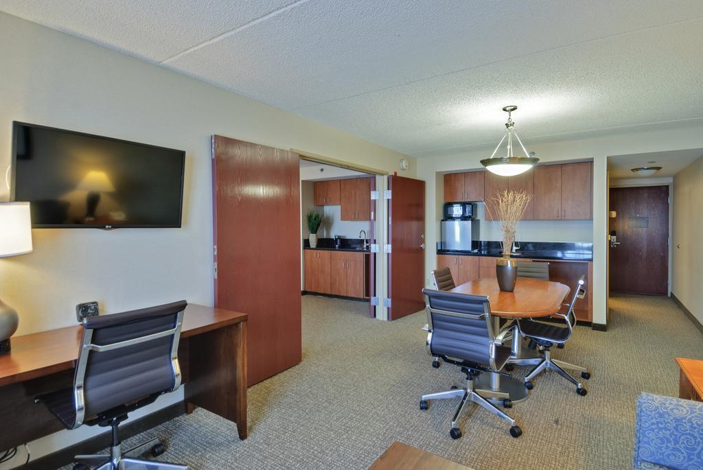 Comfort Suites Manassas Battlefield Park Exterior photo