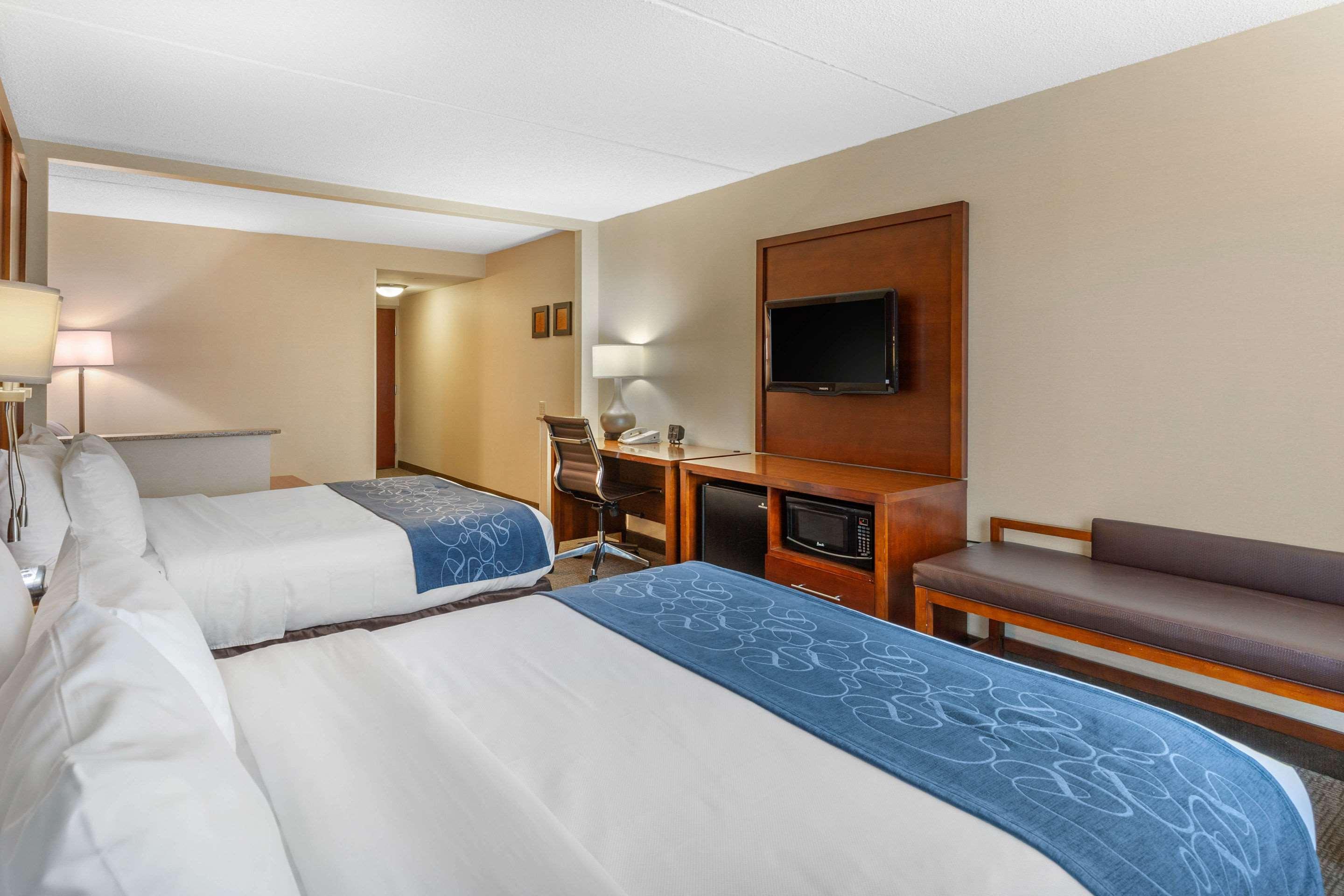 Comfort Suites Manassas Battlefield Park Exterior photo
