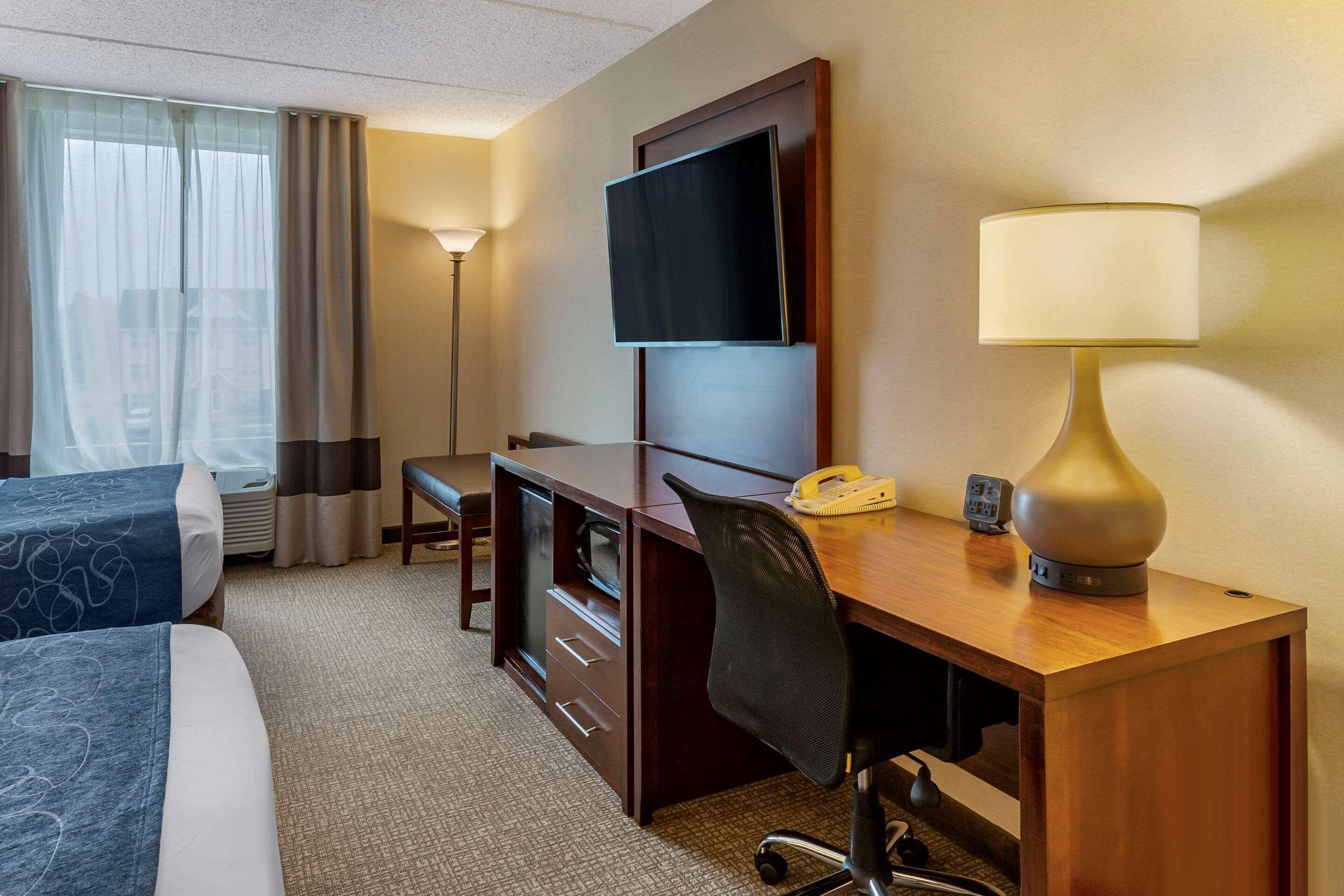 Comfort Suites Manassas Battlefield Park Exterior photo